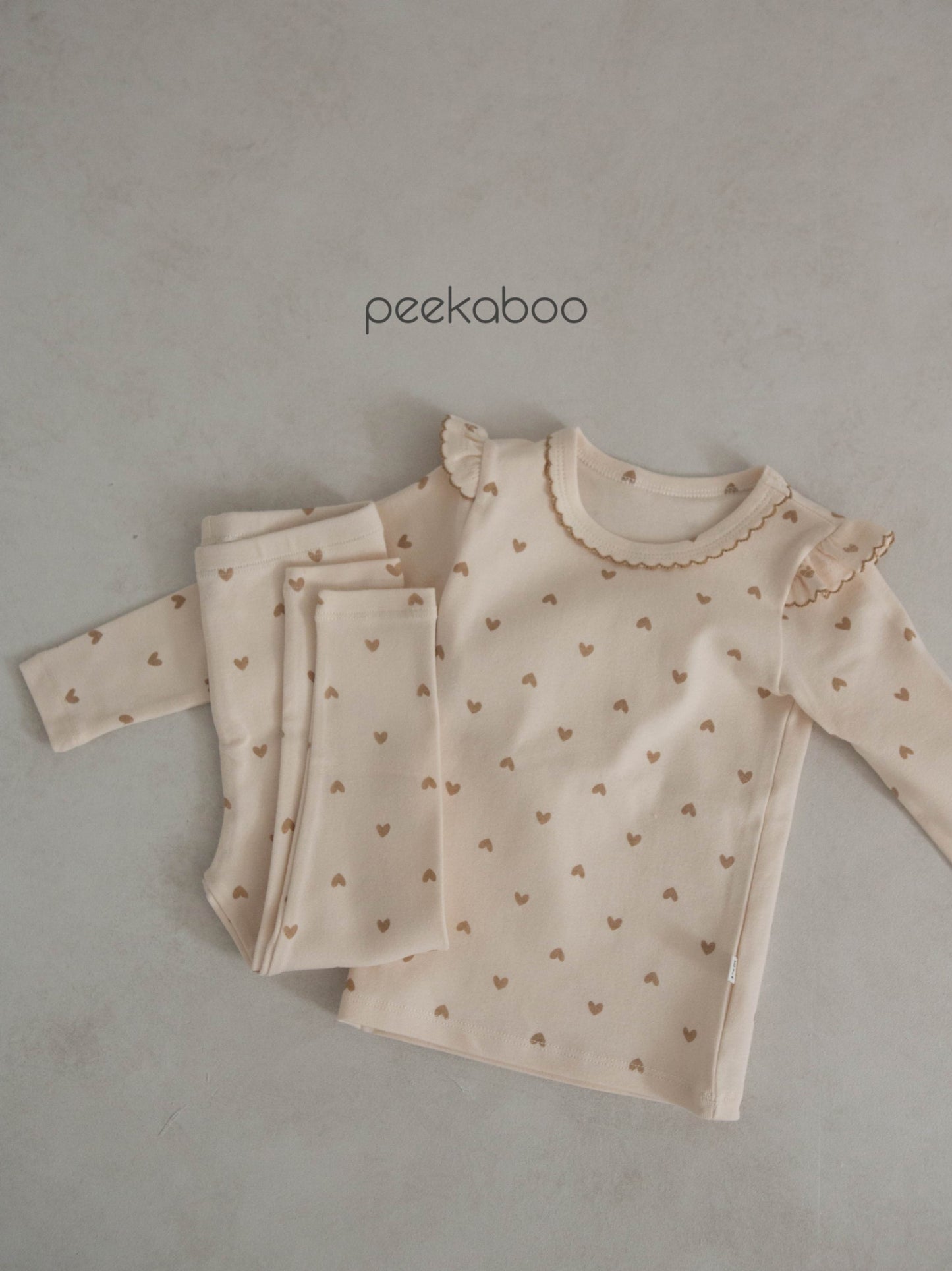 Sett með hjartamunstri